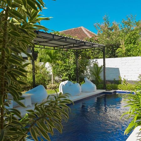 Bali Amed Feel Home Villa Exterior photo