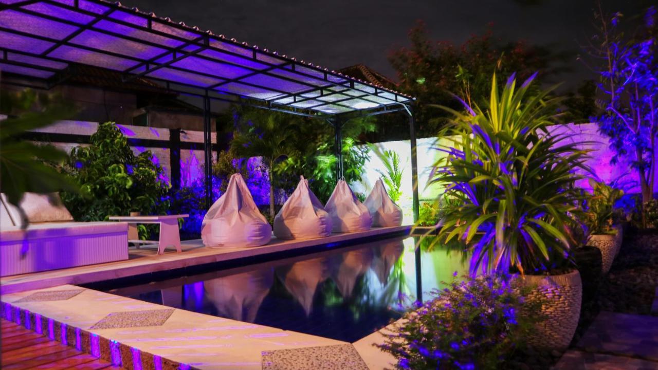 Bali Amed Feel Home Villa Exterior photo